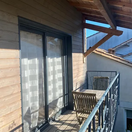 Maison 2ch, Parking, A 10min De Bx, Calme 펜션