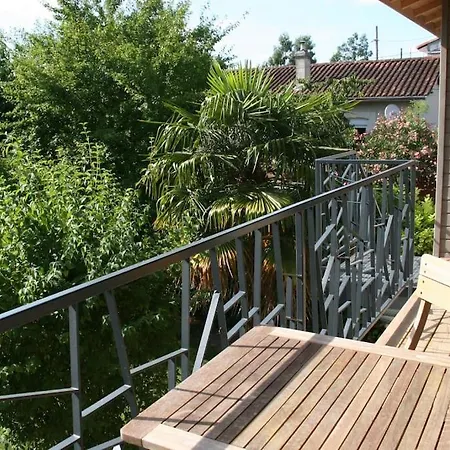 Casa vacanze Maison 2ch, Parking, à 10min De Bx, Calme Mérignac