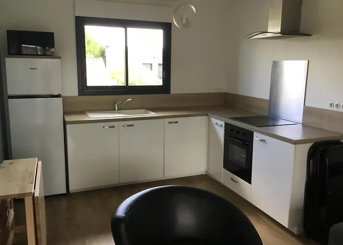 Maison 2ch, Parking, à 10min De Bx, Calme Mérignac